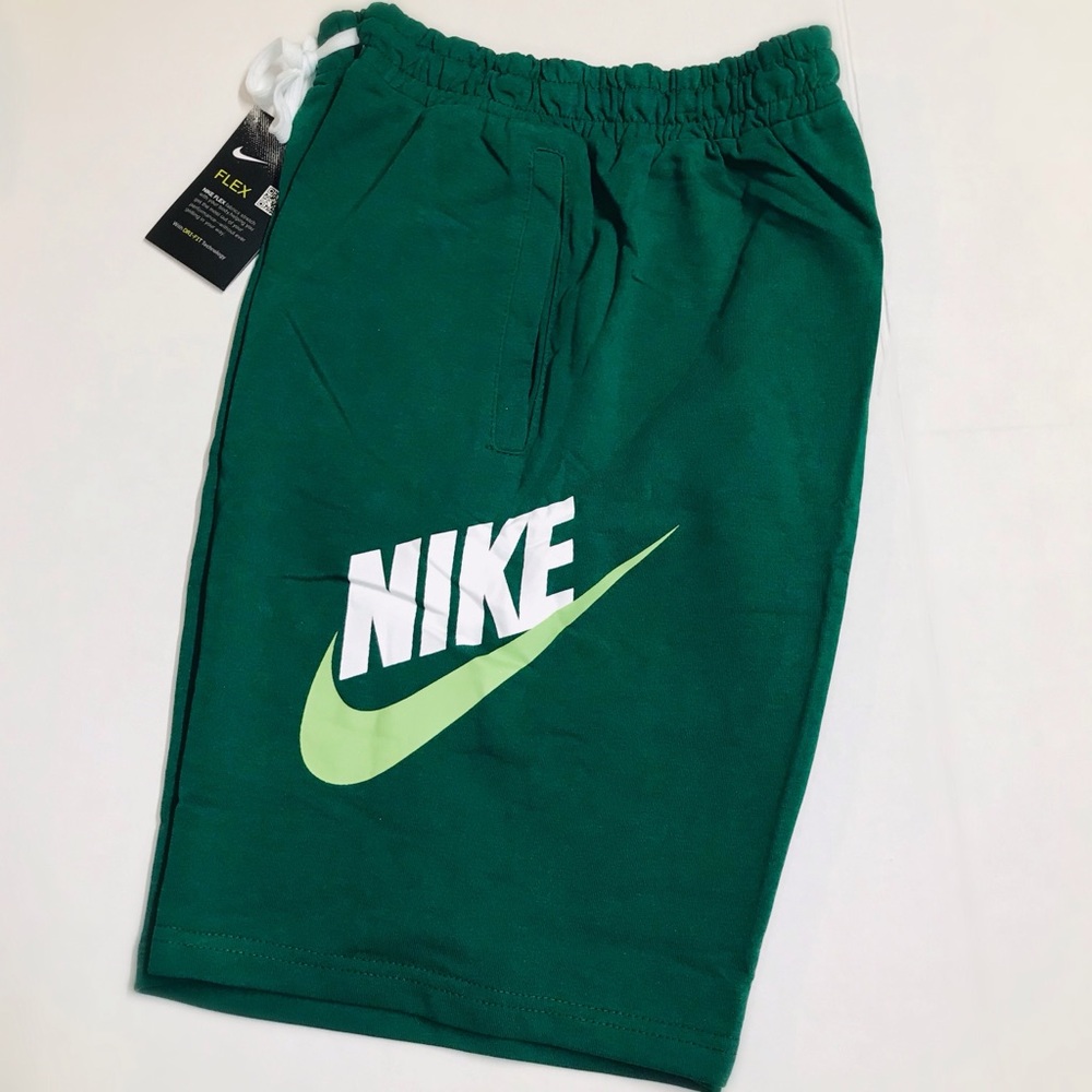 Men’s Nike shorts
